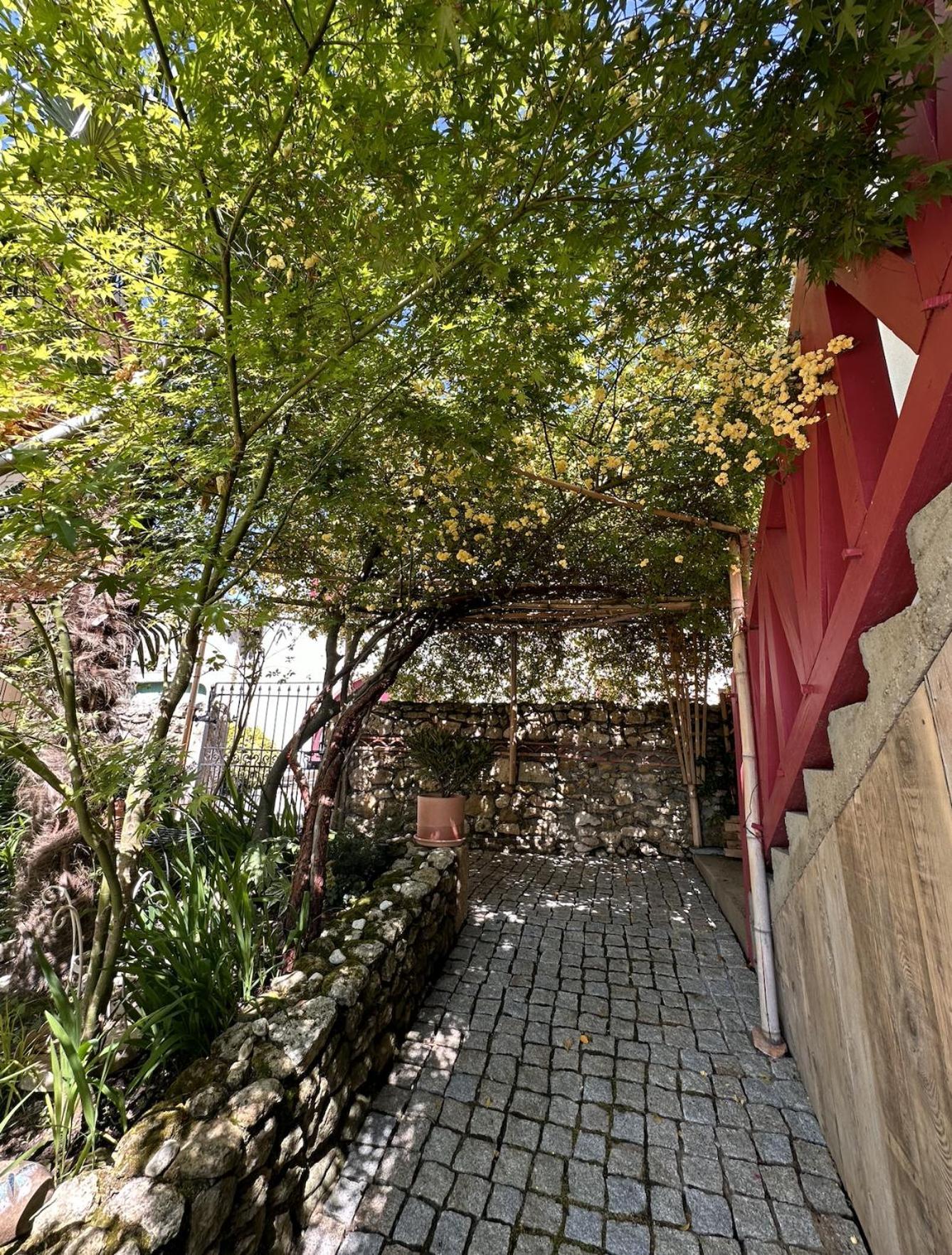 Готель Le Patio Tursan Pimbo Екстер'єр фото